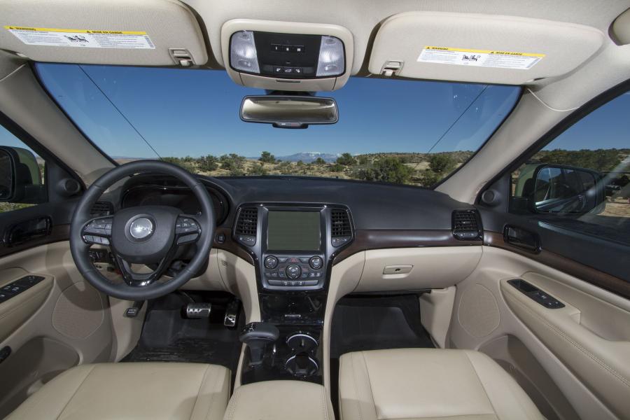  Jeep Grand Cherokee Overlander Concept 2015 года  (фото 19 из 19)